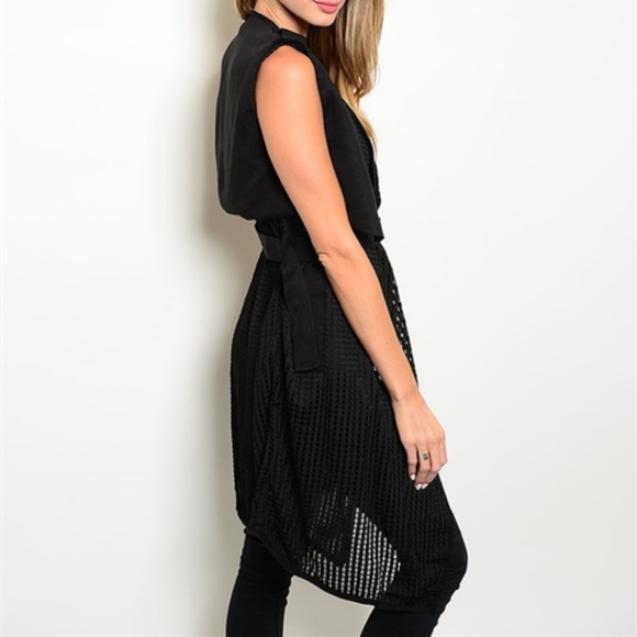 BLACK VEST - Picture 3 of 3